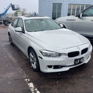 BMW 320I XDRIVE - 10