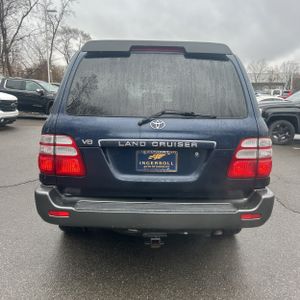 Toyota Land Cruiser Base - 7