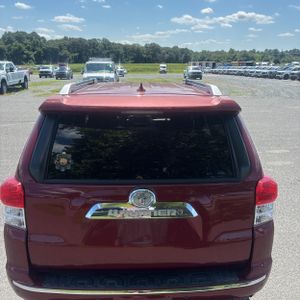 2013 Toyota 4RUNNER SR5 thumbnail 16