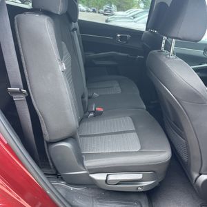 صورة مصغرة 35 لـ 2025 KIA SORENTO LX