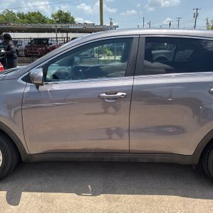 صورة 4 لـ 2017 KIA SPORTAGE LX
