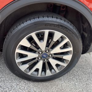 صورة مصغرة 18 لـ 2020 FORD ESCAPE TITANIUM