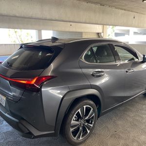 LEXUS UX 250H BASE - 9