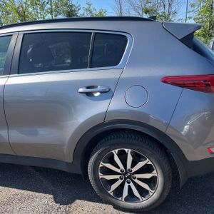 KIA SPORTAGE EX - 6