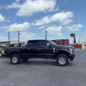 FORD F-250 SUPER DUTY PLATINUM - 10