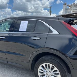 2024 Cadillac XT4 LUXURY — фото 6