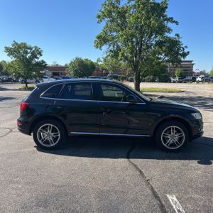 AUDI Q5 2.0T PREMIUM - 10