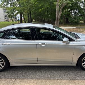 صورة مصغرة 11 لـ 2015 FORD FUSION SE