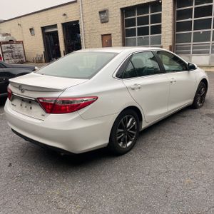 2017 Toyota CAMRY SE photo 8