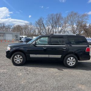 LINCOLN NAVIGATOR BASE - 3