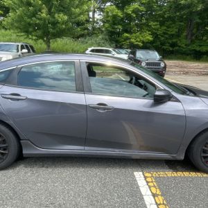 صورة مصغرة 11 لـ 2018 Honda CIVIC LX