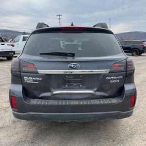 SUBARU OUTBACK 3.6R LIMITED - 7