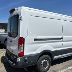 FORD TRANSIT 250 - 8