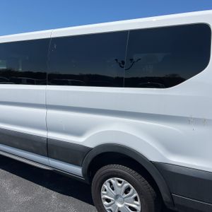 FORD TRANSIT-350 PASSENGER V. XLT - 6