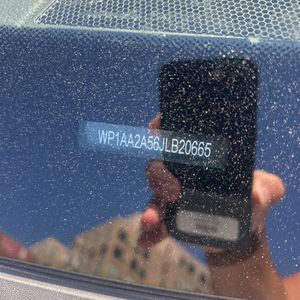 صورة 54 لـ 2018 Porsche MACAN BASE