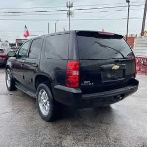 CHEVROLET TAHOE LS - 5