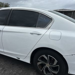 HONDA ACCORD LX - 6