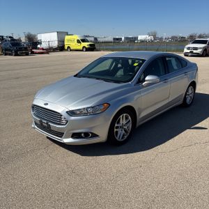 FORD FUSION SE - 1