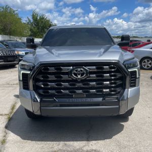 2022 Toyota TUNDRA PLATINUM — миниатюра 12