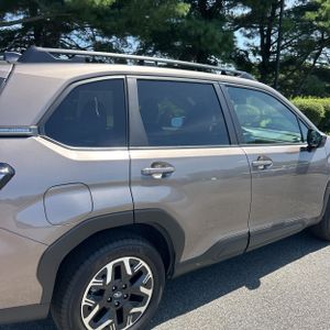 2025 Subaru FORESTER PREMIUM 照片 9