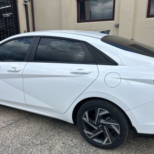 HYUNDAI ELANTRA SEL SPORT - 6