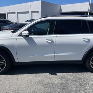 MERCEDES-BENZ GLS - 4