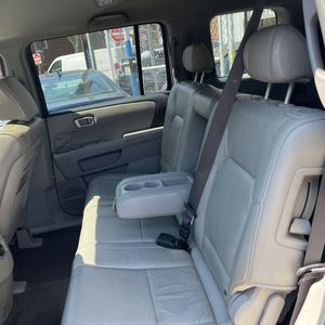 صورة مصغرة 33 لـ 2011 Honda PILOT EX-L