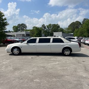 CADILLAC DTS STANDARD - 3