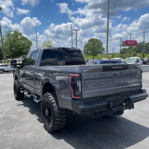 FORD F-250 SUPER DUTY LARIAT - 5