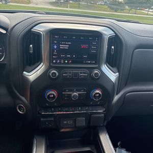 2020 Chevrolet SILVERADO 1500 RST — фото 41