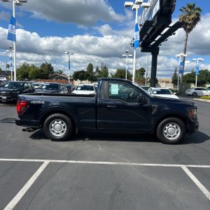 FORD F-150 XL - 10