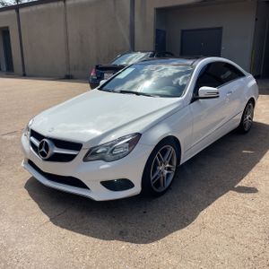 MERCEDES-BENZ E-CLASS - 1