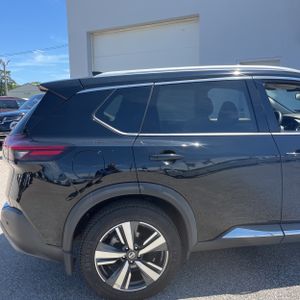 صورة 9 لـ 2021 Nissan ROGUE SL