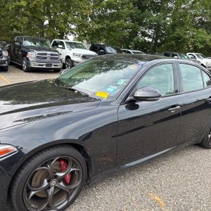2018 ALFA Romeo GIULIA TI SPORT 照片 2