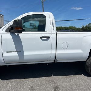 CHEVROLET SILVERADO 2500HD WORK TRUCK - 4