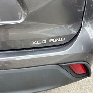 صورة مصغرة 23 لـ 2021 Toyota HIGHLANDER XLE