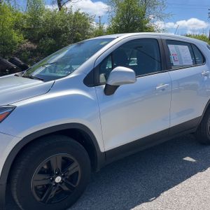 CHEVROLET TRAX LS - 2