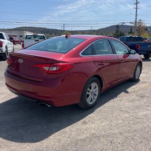 HYUNDAI SONATA SE - 8