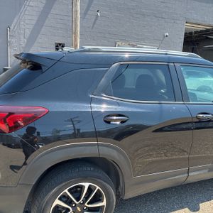 2025 Chevrolet TRAILBLAZER LT photo 9