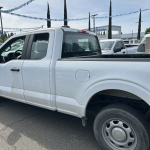 FORD F-150 XL - 6