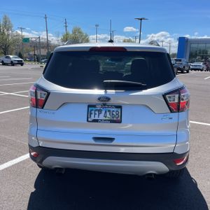 FORD ESCAPE SE - 4