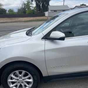 CHEVROLET EQUINOX LT - 2