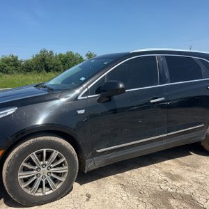 2017 Cadillac XT5 LUXURY — фото 2