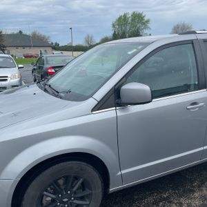 DODGE GRAND CARAVAN SXT - 2