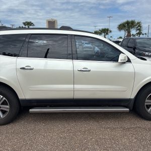 CHEVROLET TRAVERSE LT - 9