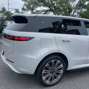 صورة 9 لـ 2024 LAND Rover RANGE ROVER SPORT P400 DYNAMIC SE