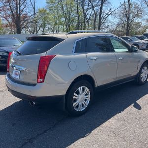 CADILLAC SRX LUXURY COLLECTION - 8