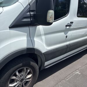 FORD TRANSIT-350 PASSENGER V. XLT - 2