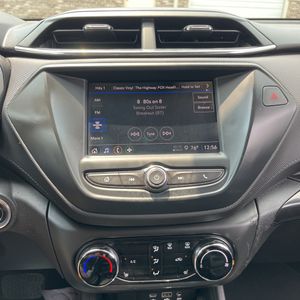 2022 Chevrolet TRAILBLAZER LT — миниатюра 37