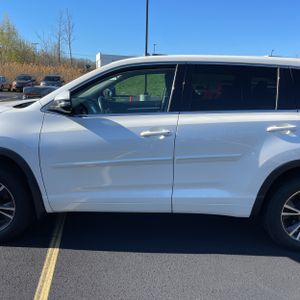 TOYOTA HIGHLANDER - 4